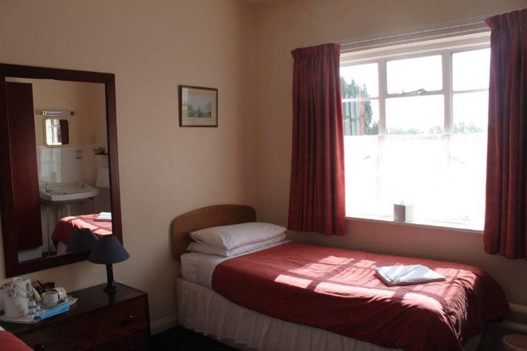 Lambert Manor Hotel Grange-over-Sands Rum bild
